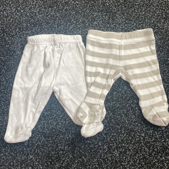6 pairs of newborn pants - Picture 4 of 4